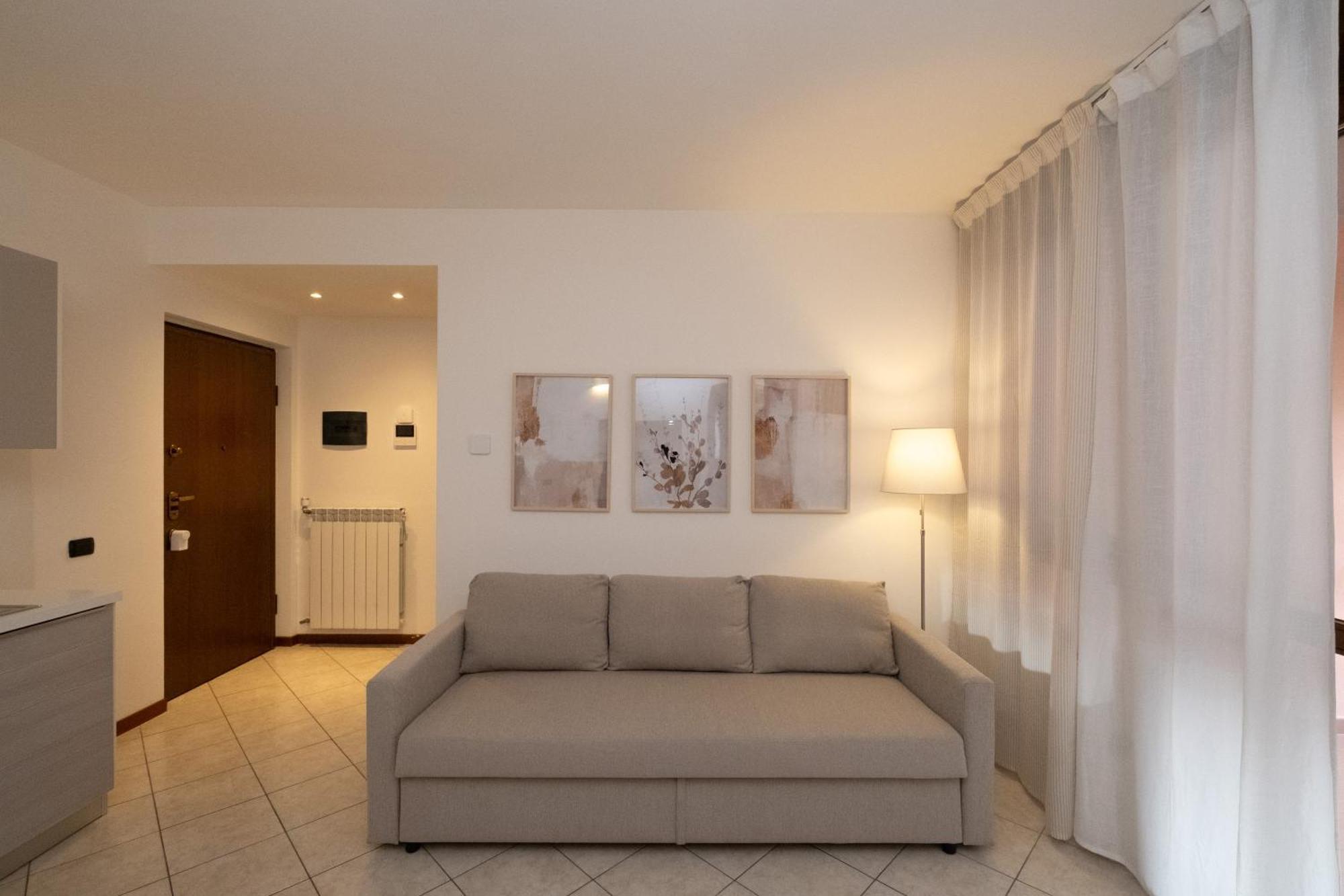 Апартаменты Bilocale A Lainate Lainhouse Экстерьер фото